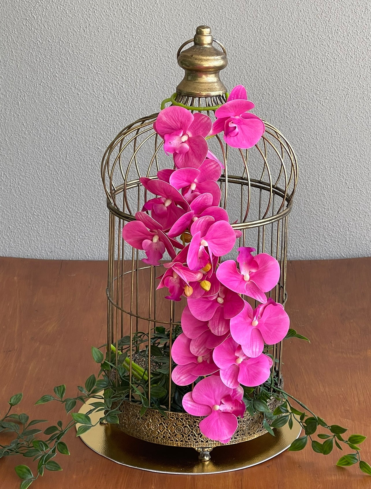 Round Decorative Birdcage -Ivory - Centerpiece, Wishing Well