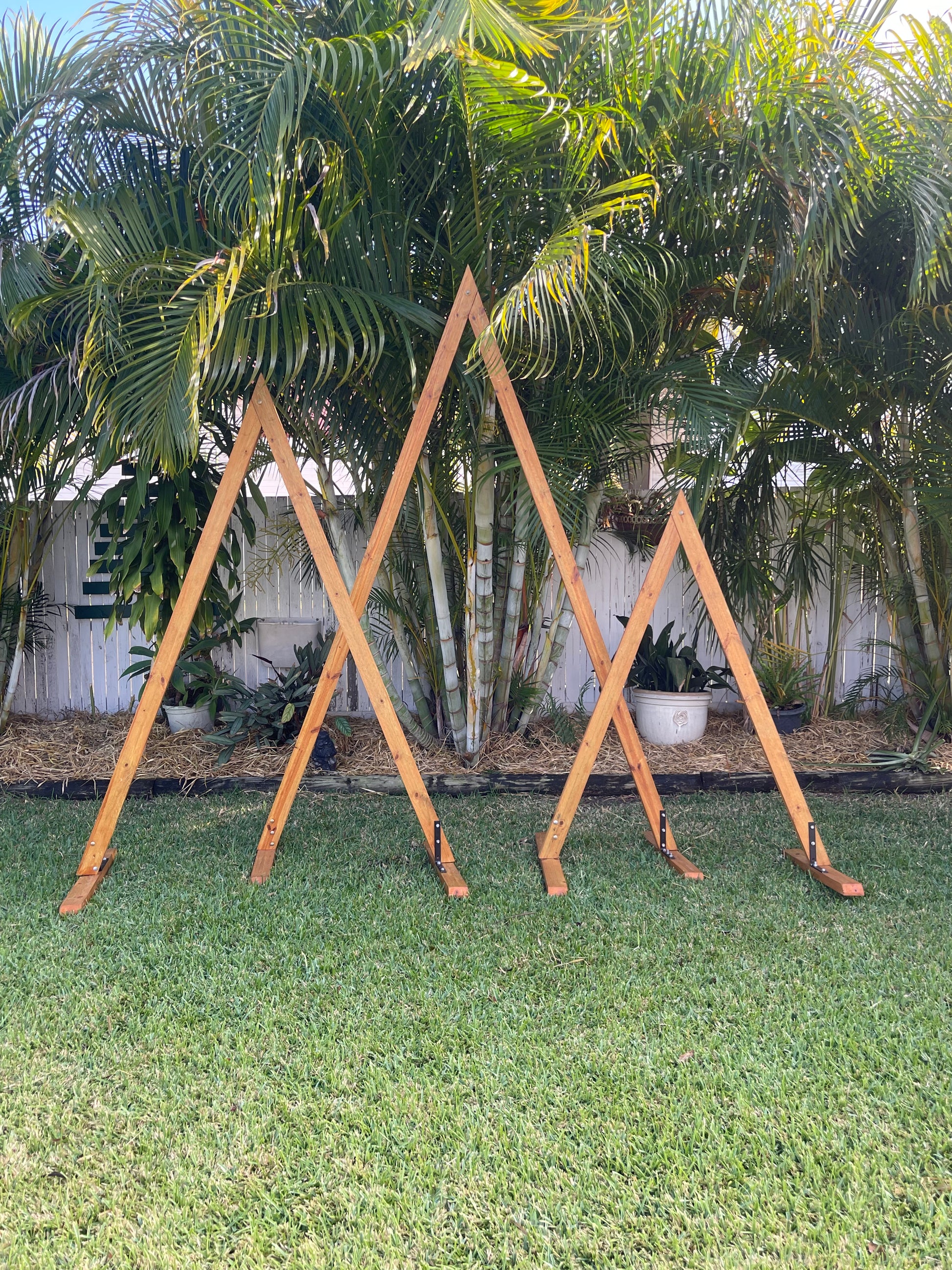 RVH Triangle Arch Arbor Set 3-Piece - Timber Rockhampton Vintage Hire| Wedding Hire