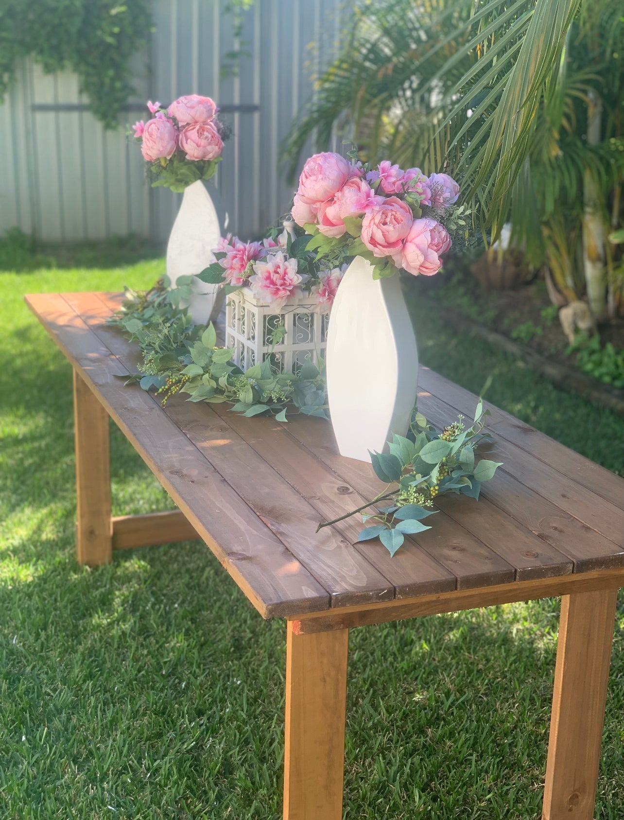 Vases - White x2 Bundle Rockhampton Vintage Hire