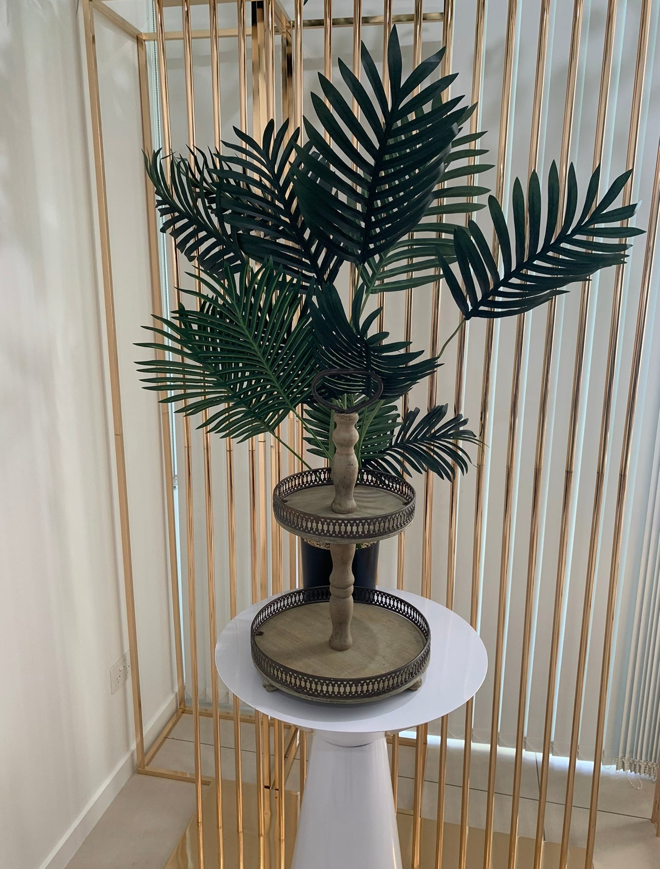 2 tier wood cake stand Rockhampton Vintage Hire