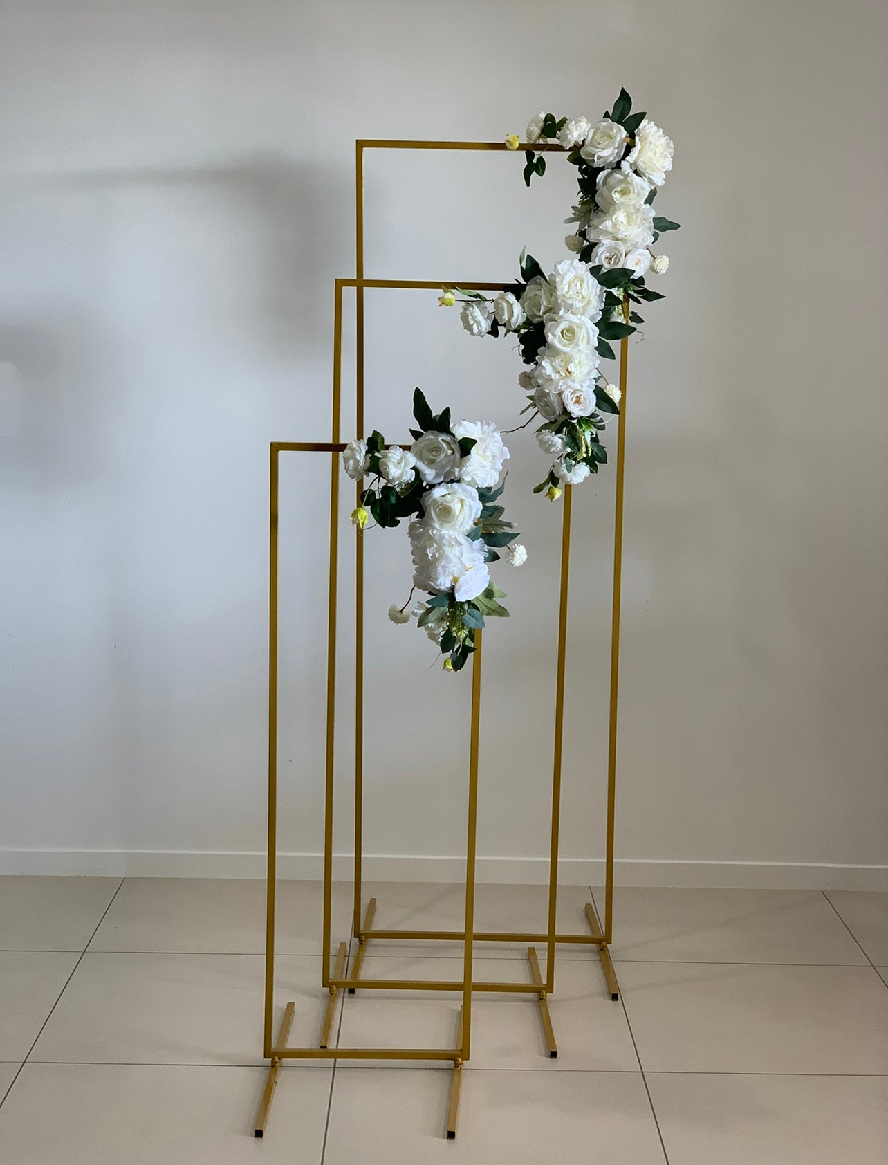 Backdrop Arches 3pc Set - Gold Rockhampton Vintage Hire