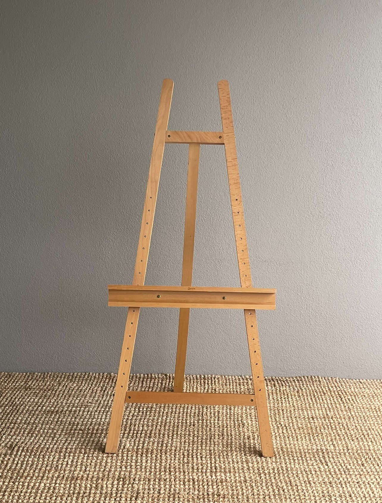 RVH Easel - Naked Wood Rockhampton Vintage Hire