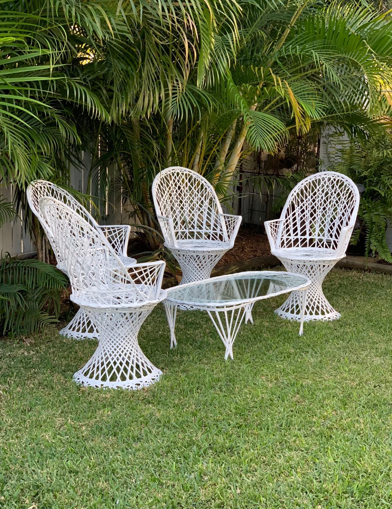 Vintage Russel Woodard white garden setting Rockhampton Vintage Hire