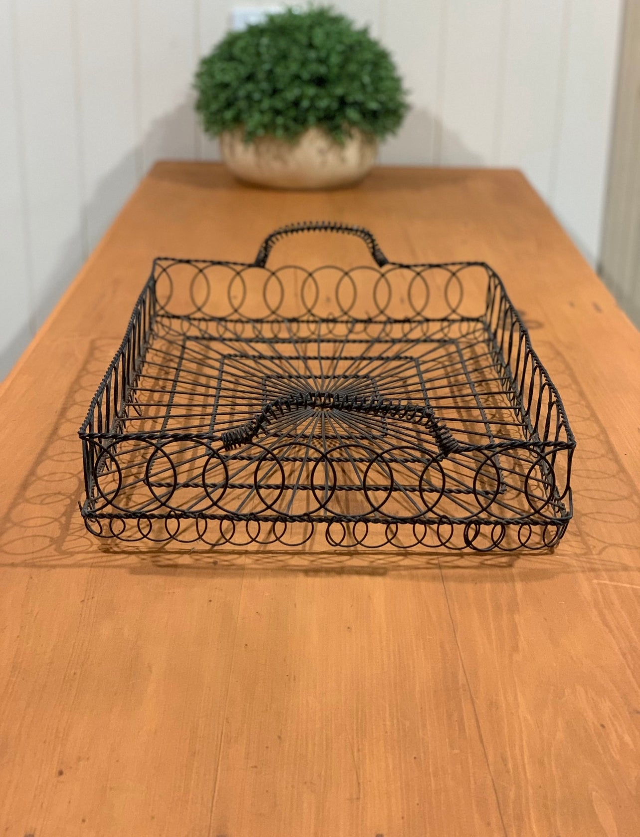 Bakery Tray - Black Wire Wedding & Event Rockhampton Vintage Hire