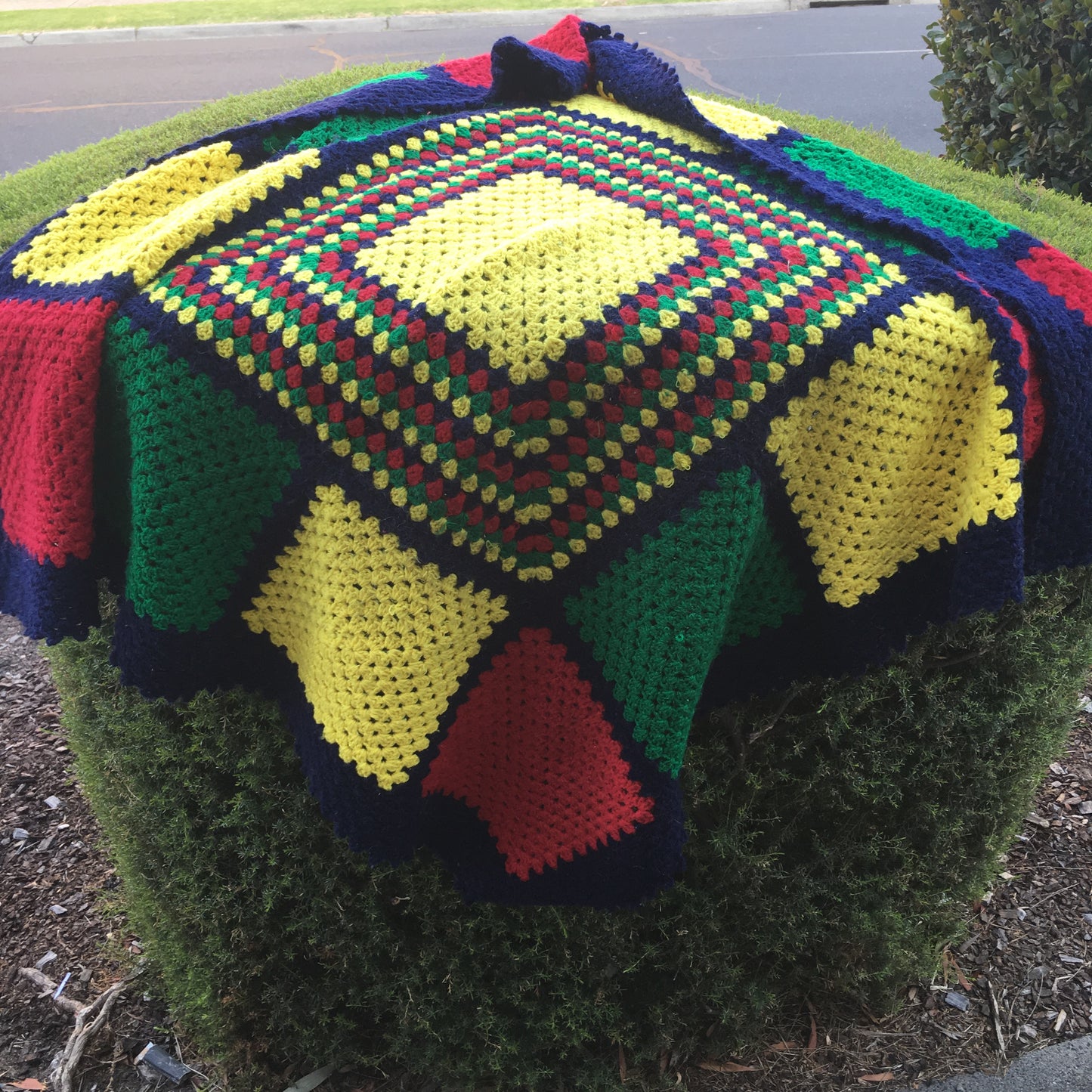 Vintage Throw Rug - Crochet Bold Colours