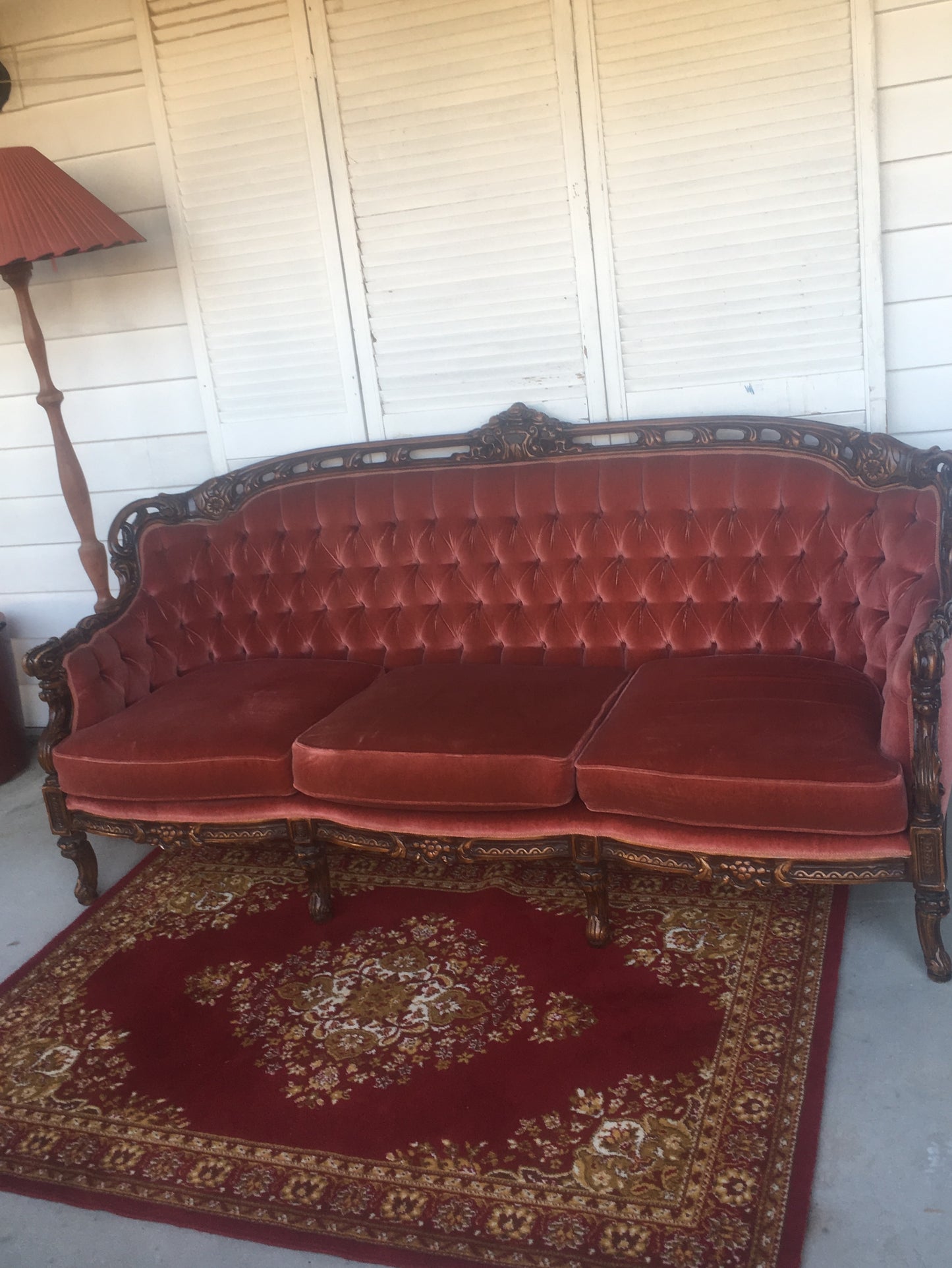 Couch - Vintage Velvet Dusty Pink Wedding & Event Rockhampton Vintage Hire Weddings Rockhampton